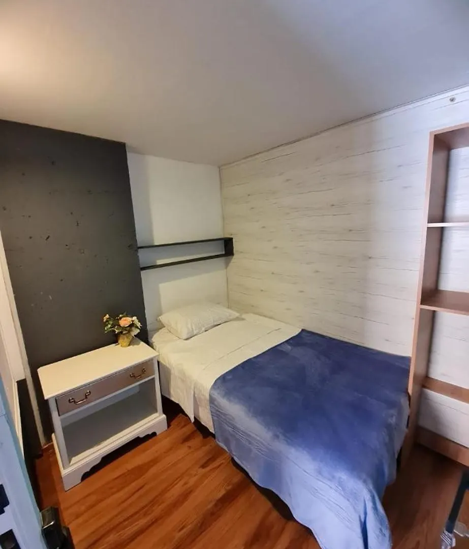 Hostel Caps Home Astana