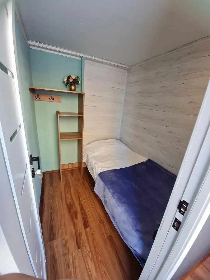 Hostel Caps Home 아스타나